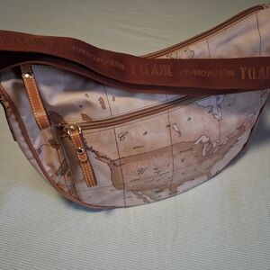 ALVIERO MARTINI PRIMA CLASSE GEO CLASSIC MARRONE MED. CROSSOVER/SHOULDER BAG